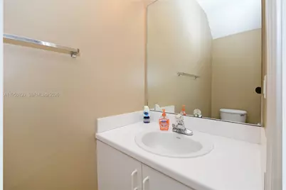 3740 San Simeon Cir #3740, Weston, FL 33331 - Photo 17