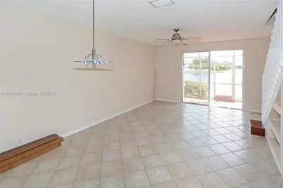3740 San Simeon Cir #3740, Weston, FL 33331 - Photo 9