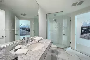 500 Brickell Ave, Miami, FL 33131 - Photo 5