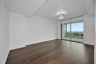900 Biscayne Blvd, Miami, FL 33132 - Photo 33