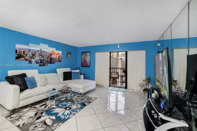 8415 SW 107th Ave #323W, Miami, FL 33173 - Photo 3