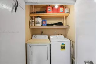 8415 SW 107th Ave, Miami, FL 33173 - Photo 23