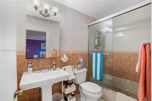 8415 SW 107th Ave, Miami, FL 33173 - Photo 17