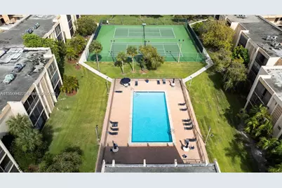 8415 SW 107th Ave #323W, Miami, FL 33173 - Photo 31