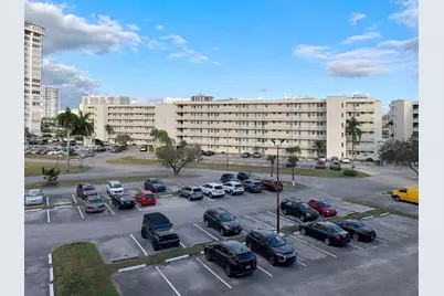 2855 Leonard Dr #H404, Aventura, FL 33160 - Photo 15