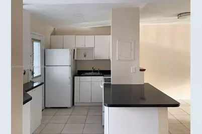 2855 Leonard Dr #H404, Aventura, FL 33160 - Photo 5