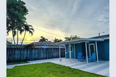 250 NE 42nd St, Oakland Park, FL 33334 - Photo 23
