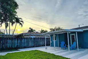 250 NE 42nd St, Oakland Park, FL 33334 - Photo 23