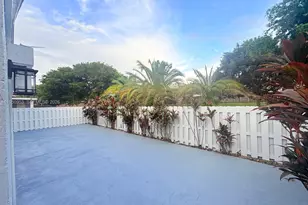 927 NW 106th Ave Cir, Miami, FL 33172 - Photo 21