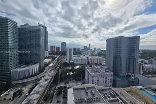 117 SW 10th St, Miami, FL 33130 - Photo 25