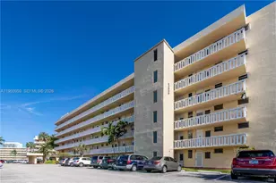 2930 Point E Dr, Aventura, FL 33160 - Photo 29