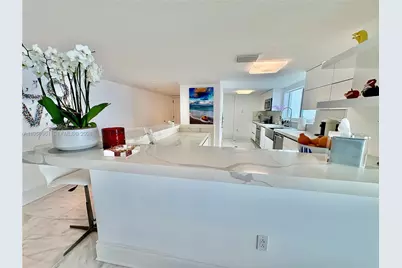 1800 N Bayshore Dr #1801, Miami, FL 33132 - Photo 17