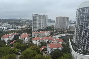 4000 Island Blvd, Aventura, FL 33160 - Photo 43