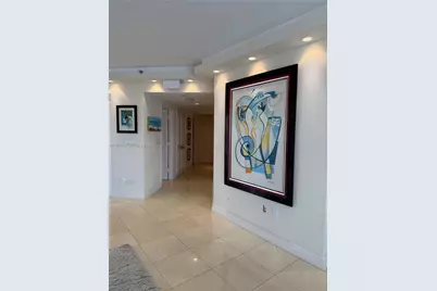 4000 Island Blvd #2402, Aventura, FL 33160 - Photo 3