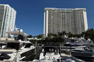 4000 Island Blvd, Aventura, FL 33160 - Photo 37