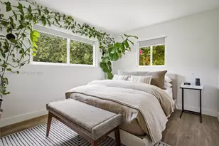 565 South Dr, Miami Springs, FL 33166 - Photo 29