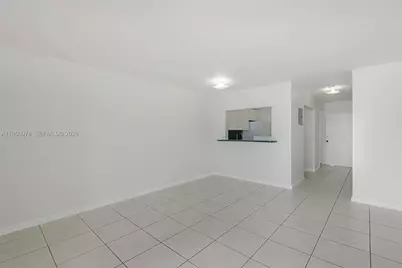 1441 Lincoln Rd #411, Miami Beach, FL 33139 - Photo 9