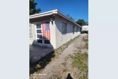 1747 NW 85th St, Miami, FL 33147 - Photo 1