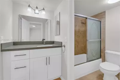 2945 NE 185th St #1402, Aventura, FL 33180 - Photo 23