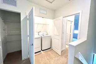 429 NE 12th St, Florida City, FL 33034 - Photo 17