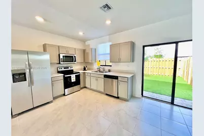 429 NE 12th Street #0, Florida City, FL 33034 - Photo 1