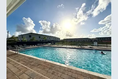 429 NE 12th Street #0, Florida City, FL 33034 - Photo 3