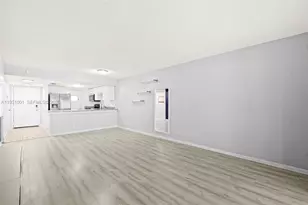 2302 S Cypress Bend Dr, Pompano Beach, FL 33069 - Photo 5