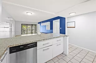 2302 S Cypress Bend Dr, Pompano Beach, FL 33069 - Photo 11