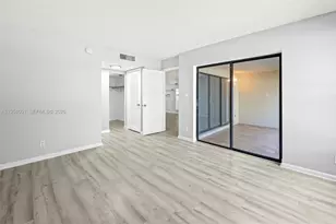 2302 S Cypress Bend Dr, Pompano Beach, FL 33069 - Photo 15