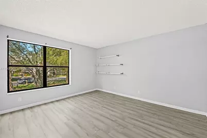 2302 S Cypress Bend Dr #210, Pompano Beach, FL 33069 - Photo 13