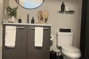 900 Biscayne Blvd, Miami, FL 33132 - Photo 31