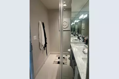 900 Biscayne Blvd #3908, Miami, FL 33132 - Photo 35