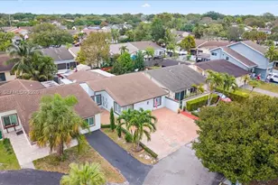 9798 SW 147th Pl, Miami, FL 33196 - Photo 17