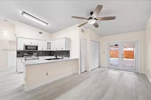 9798 SW 147th Pl, Miami, FL 33196 - Photo 5