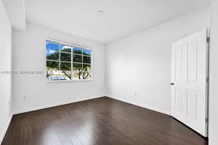 2101 E Myrtlewood Cir E, Palm Beach Gardens, FL 33418 - Photo 11