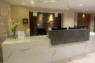 2555 Collins Ave, Miami Beach, FL 33140 - Photo 15