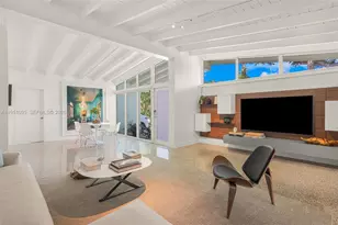 1040 NE 85th St, Miami, FL 33138 - Photo 5