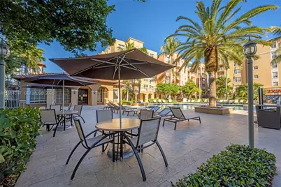 19555 E Country Club Dr #8303, Aventura, FL 33180 - Photo 23