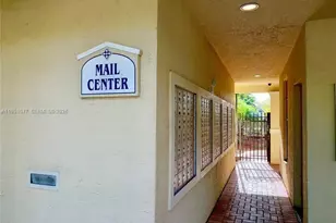 1247 SW 46th Ave, Pompano Beach, FL 33069 - Photo 11