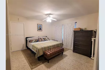 655 NE 122nd St, North Miami, FL 33161 - Photo 19