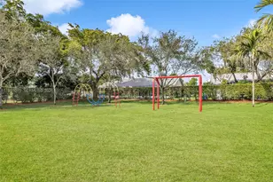 10772 La Placida Dr, Coral Springs, FL 33065 - Photo 21