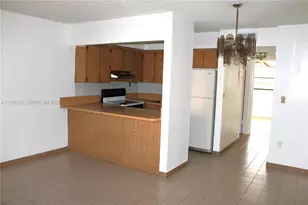 2260 W 55th St, Hialeah, FL 33016 - Photo 11