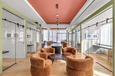 11 NE 6th #1714, Miami, FL 33132 - Photo 17