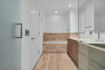 350 Ocean Dr #205N, Key Biscayne, FL 33149 - Photo 9