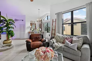 15505 N Miami Lakeway N, Miami Lakes, FL 33014 - Photo 17