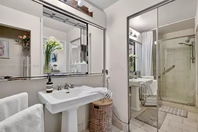 15505 N Miami Lakeway N #201, Miami Lakes, FL 33014 - Photo 29