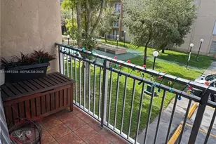 4713 NW 7th St, Miami, FL 33126 - Photo 13