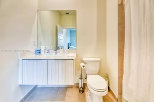 7831 NW 104th Ave, Doral, FL 33178 - Photo 23