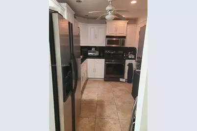 500 Bayview Dr #318, Sunny Isles Beach, FL 33160 - Photo 3