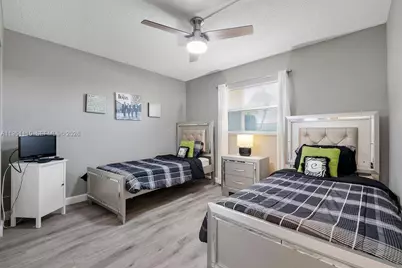 23249 N Barwood Ln N #102, Boca Raton, FL 33428 - Photo 9